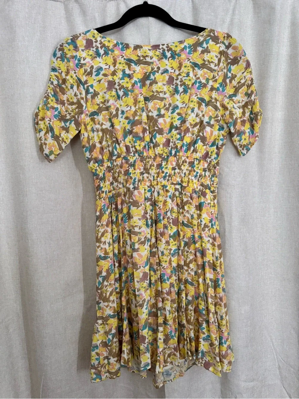 Forget me NOT Yellow Floral V-Neck Short Dress